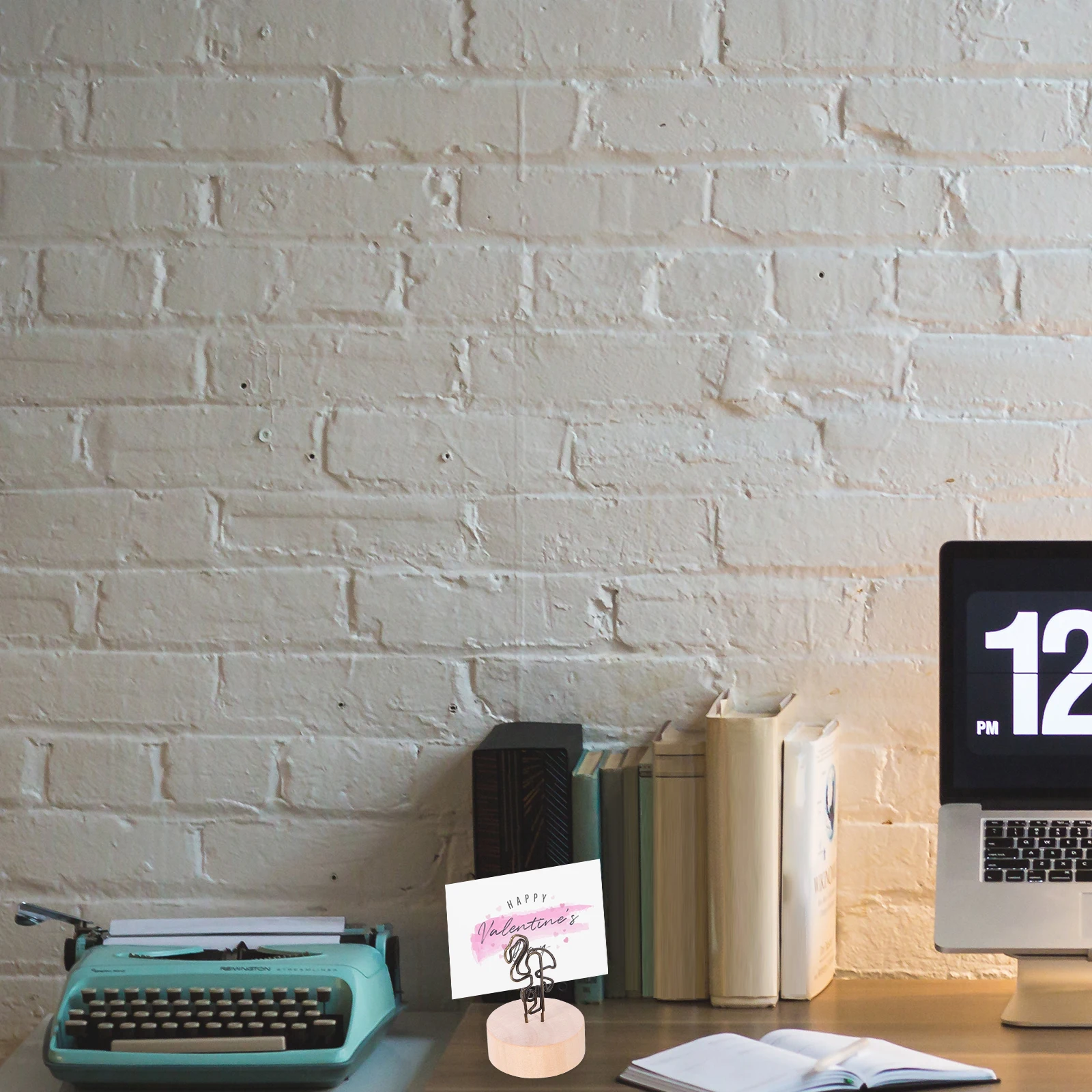 

Desktop Photo Card Holder Wood Base Table Sign Clip Memo Clip Wedding Table Number Stand Photo Display