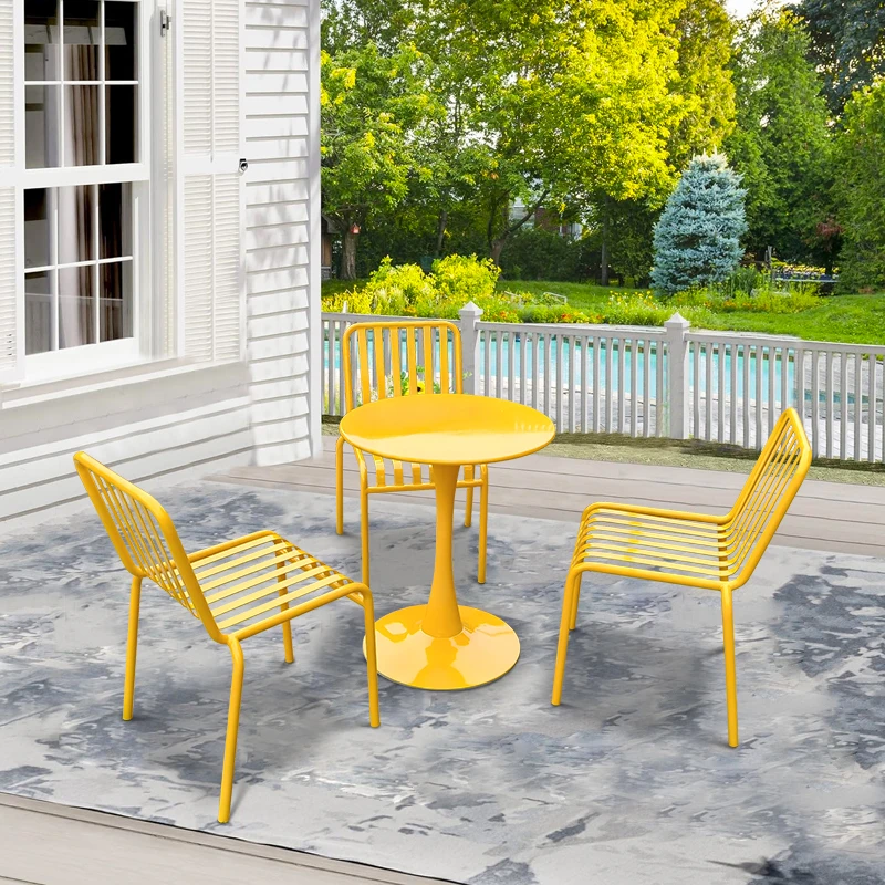 

Комбинация уличного стола и стула во дворе, сообщества на открытом воздухе, водонепроницаемость и солнцезащитный крем, желтый кованый железный прочный