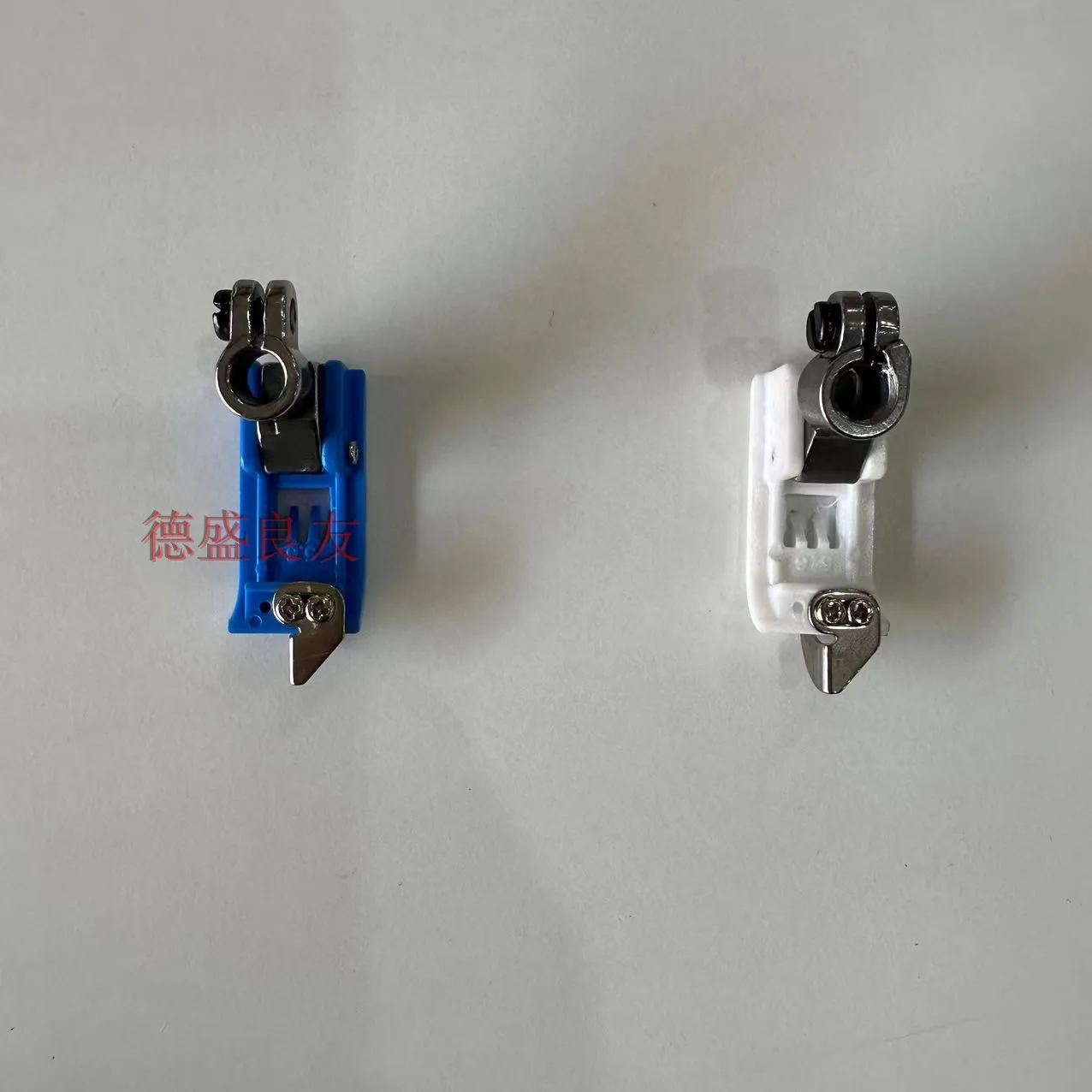 Covering Machine Three Needle Abd Five Line Plastic Presser Foot Pegasus W500 Seam Car 5.6 Plastic Split Presser Foot