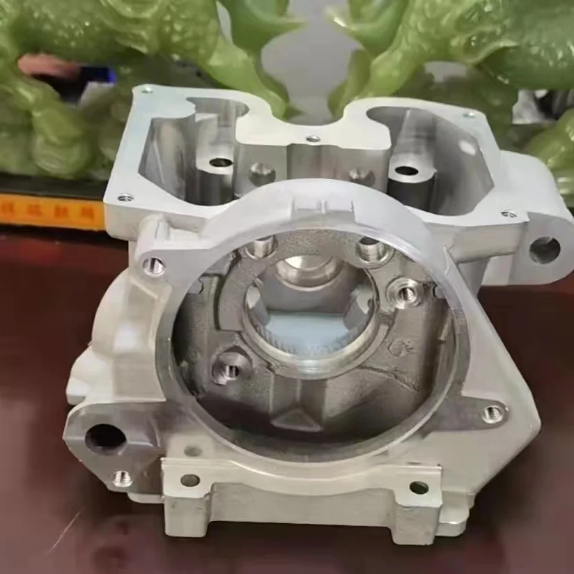 Hot Selling LC135 Y15 Motorcycle Cylinder Head