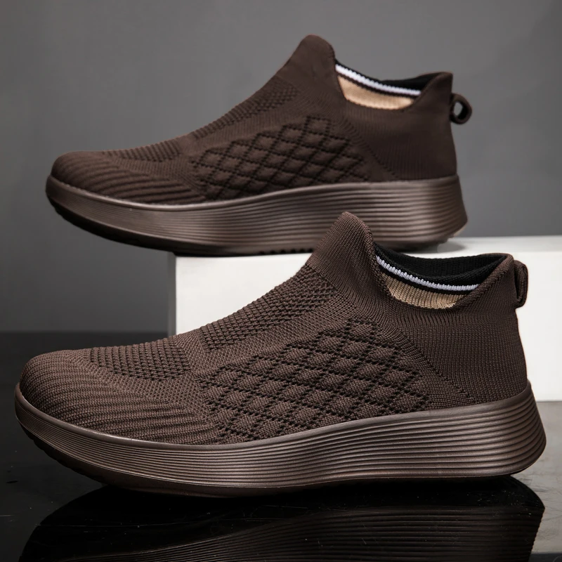 

MAEDEF Men Workout Shoes 2025 Lightweight Training Shoes Non Slip Gym Sneakers for Men Breathable Athletic Sport Running Shoes