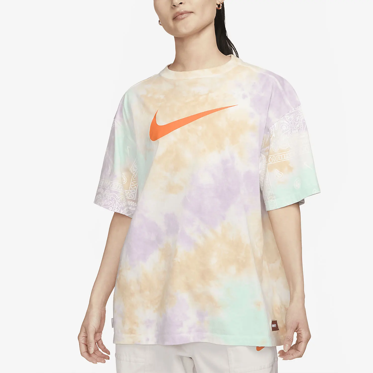 Nike genuine Sportswear women's new minimalist printed short sleeved T-shirt FJ7731-885