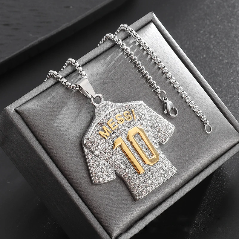 Full Zircon Pendant Necklace Hip Hop Cool Mumber 10 Super Soccer Star Fan Stainless Steel Clavicle Charming Jewelry Men Necklace