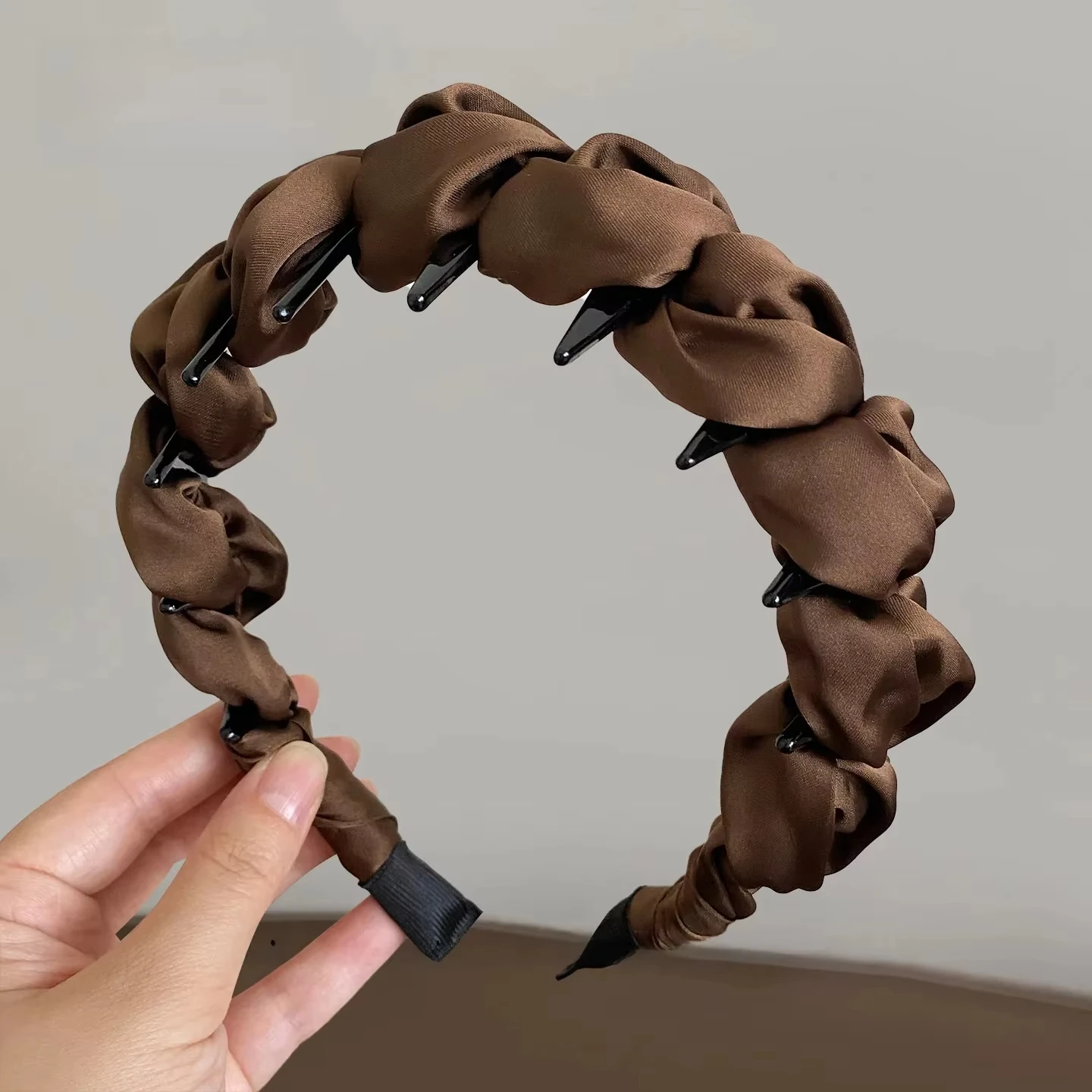 Thumbnail 4 - #71 Best Fabric Headbands to Buy In 2026