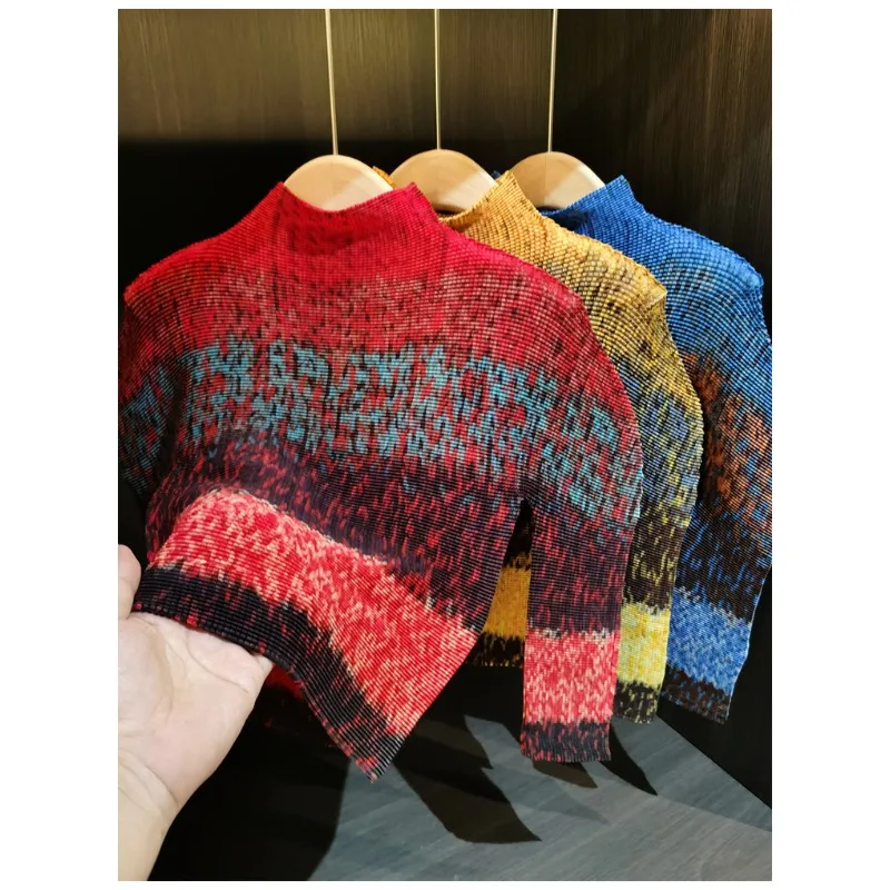 

Miyake Pleated Gradient Halo Printing Collar Pleated Long-sleeved T-shirt New Versatile Slim Corn Kernel Short Blouse Female