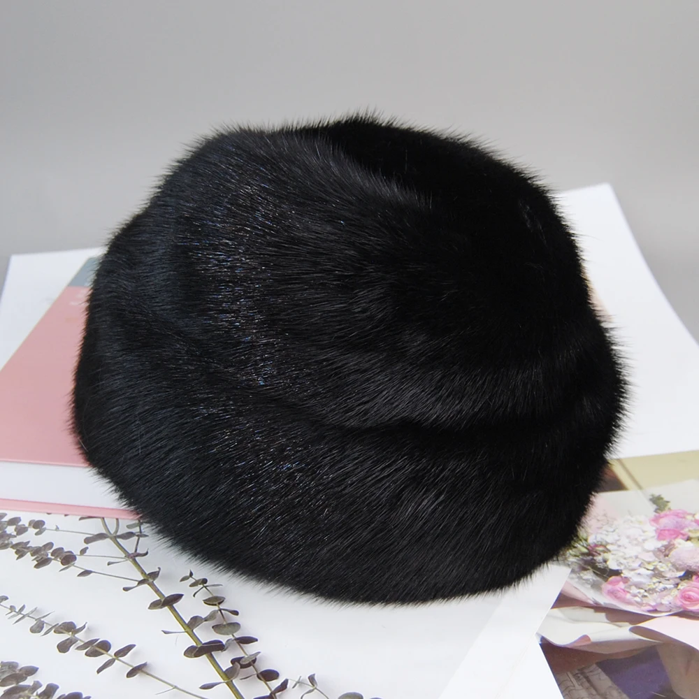 2024 Mink Fur Hat New Fashion Real Mink Fur Cap Winter Warm Top Hat Headgear Beanie Beret Natural Real Mink Fur Cap For Unisex