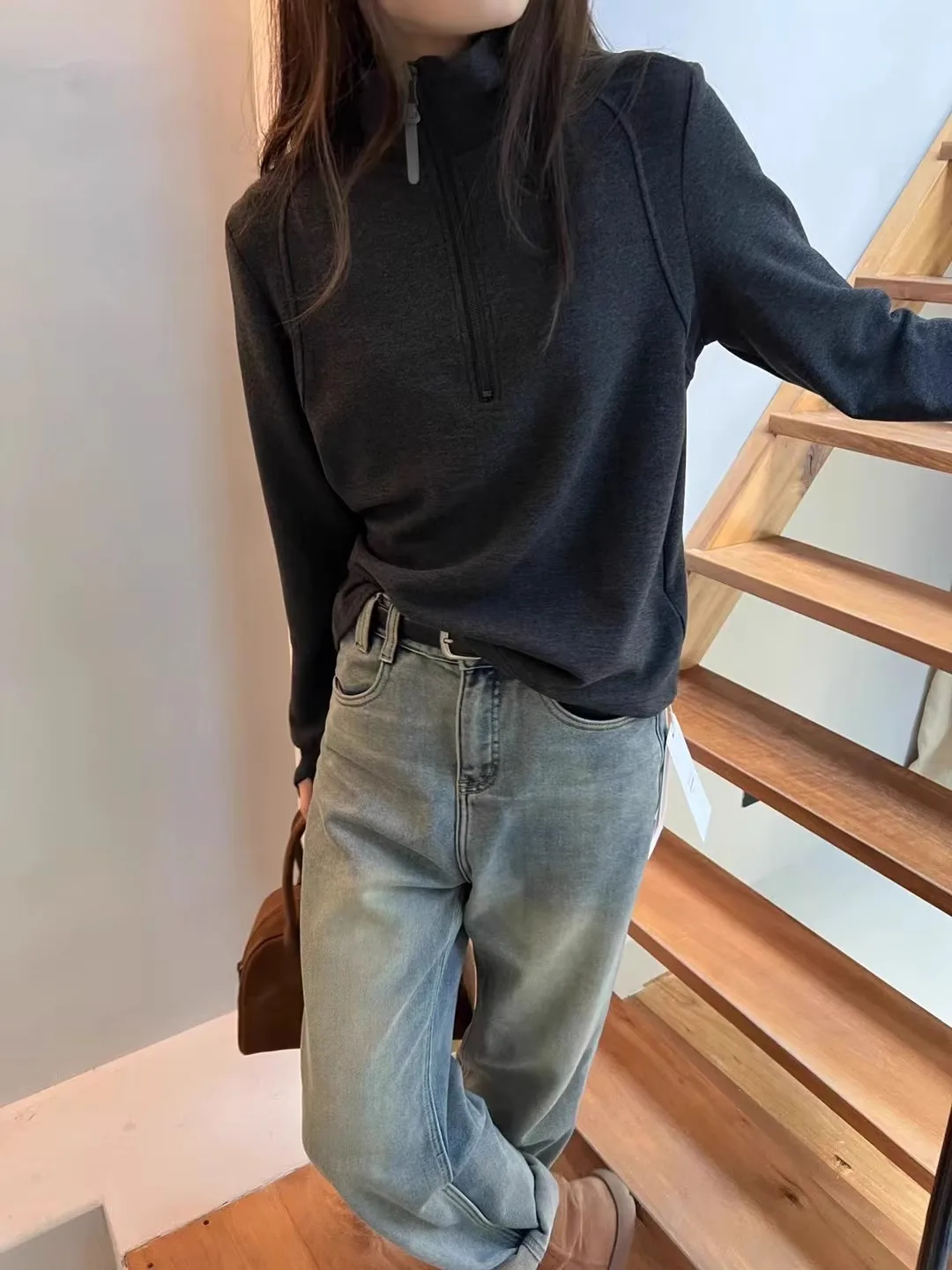 

Футболки с длинными рукавами, качественные женские весенние плиссированные передние ленты, утягивающая талия, классическая городская современная хлопковая универсальная тонкая футболка