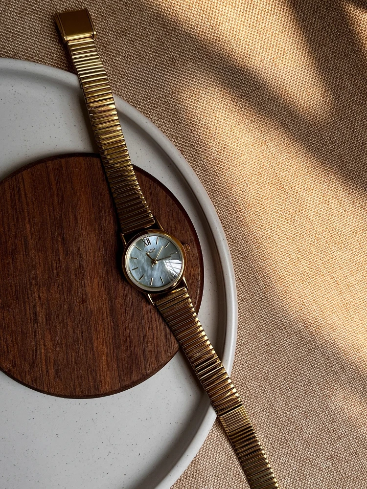 

Luxury Exquisite Women's Quartz Watch Gold Blue Stainless Steel Women's Watch Luxury Bracelet Exquisite Gift Watches for Woman