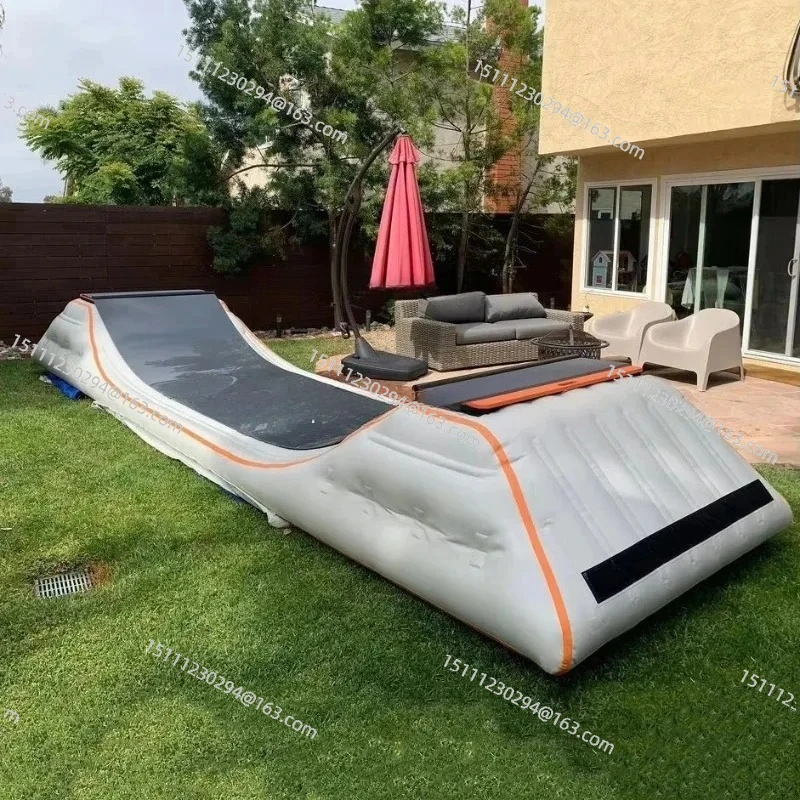High quality inflatable jump stunt bike inflatable landing  skateboard park bmx ramp