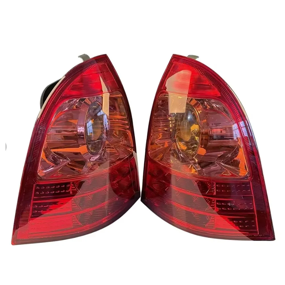 A Pair Car LED Wagon Tail Lamp For Toyota Corolla NZE120 ZZE124 2005 Taillight