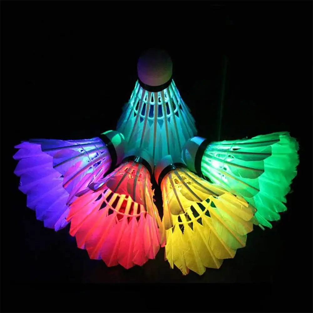 

Dark Night LED Badminton Lighting Balls Foam Head Lighting Badminton Glowing Luminous Luminous Shuttlecock Outdoor Sports