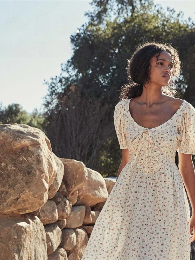 เดรสทรงเอวสูงสไตล์อเมริกันย้อนยุค ลายดอกไม้ แขนพองทรงบับเบิ้ล ความยาวปานกลาง ผ้าฝ้ายใส่สบาย ระบายอากาศได้ดี...