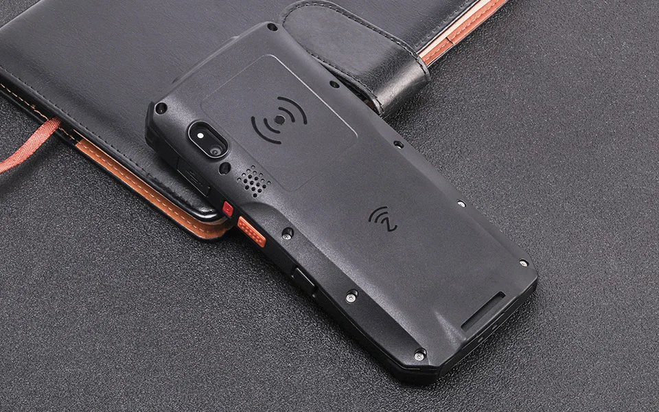 UNIWA M580S 4G Smartphone 4GB RAM+64GB ROM Android 10 PDA with Barcode Scanner 5.5Inch 3900mAh 8MP Waterpfoof Mobile Phone NFC