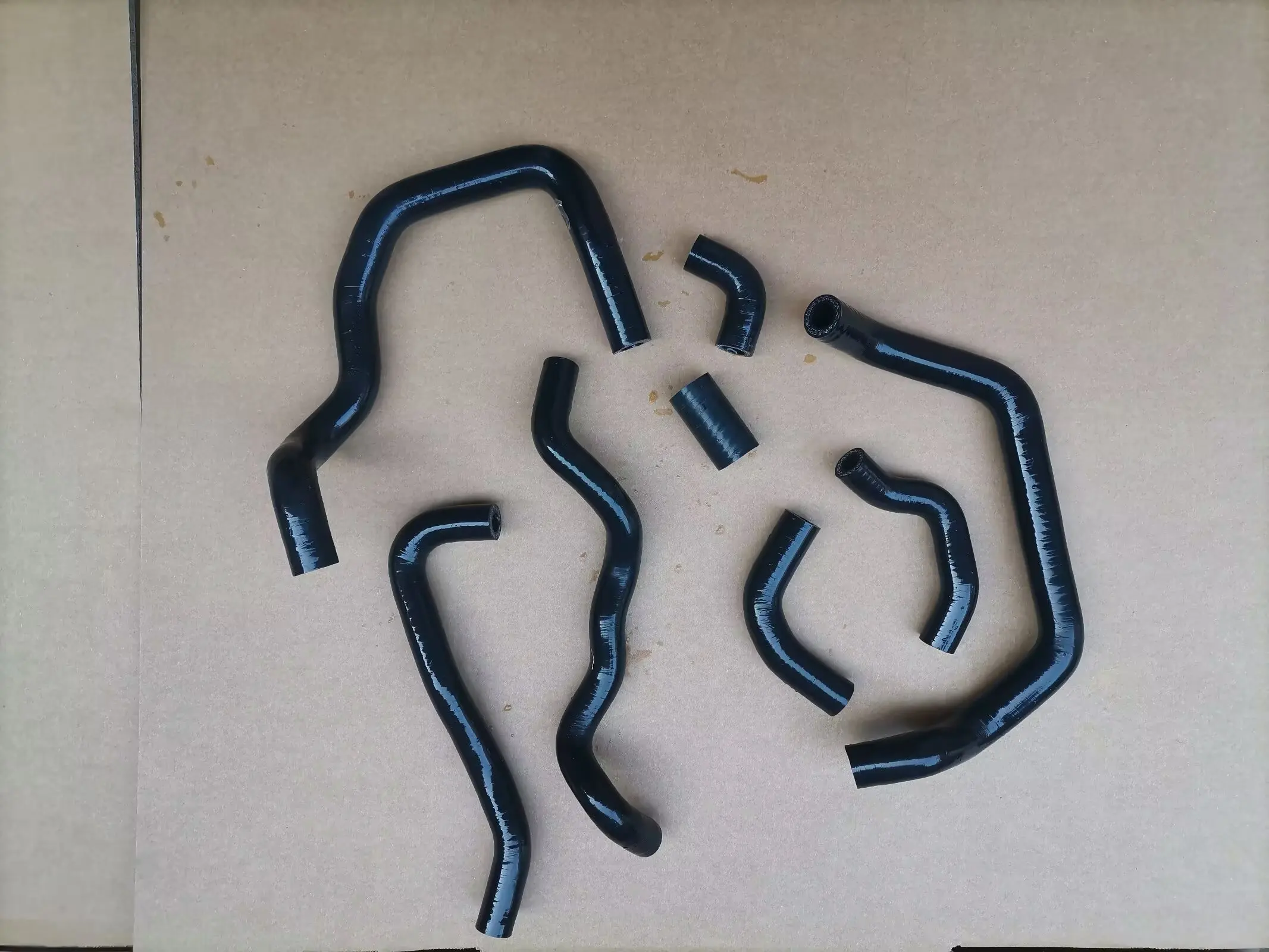 غطاء محرك خرطوم السيليكون إلى أنبوب PCV لسوبارو امبريزا WRX STi GRB GVB EJ20 EJ25 2008-2014 99081AA060 99071AB333