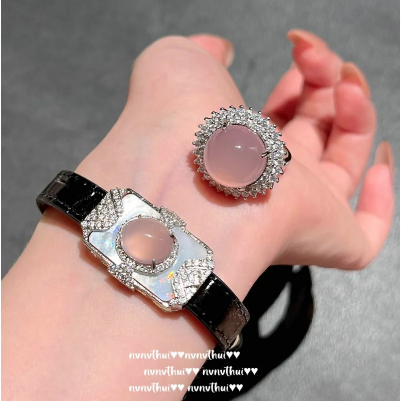 

Madagascar Natural Rose Chalcedony SUNFLOWER Necklace Water Spirit Water Spirit Fei Zi Xiao White Chalcedony Fritillary Bracelet