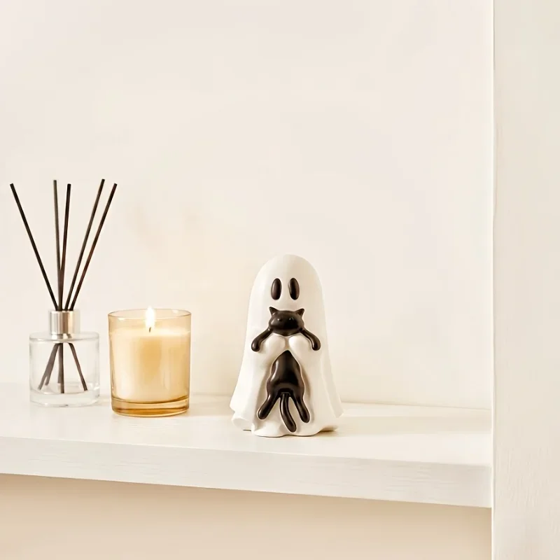 Halloween Ghost Hold Black Cat Figurine Resin Statue Cute Ghost Cat Ornament for Home Tabletop Decor Halloween Party Decoration