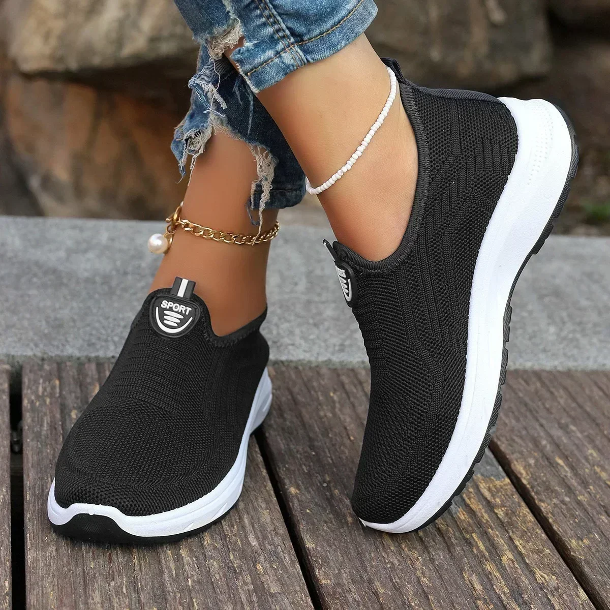 Spring and Autumn New Breathable, Light and Comfortable Casual Shoes Soft Sole Wear-resistant Fashion Women's Shoes