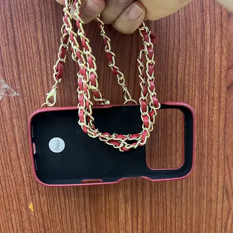 Custodia in ecopelle con cordino regolabile a tracolla per iPhone 17 Pro Max 16 15 14 Plus 13 Custodia per telefono con porta carte di credito