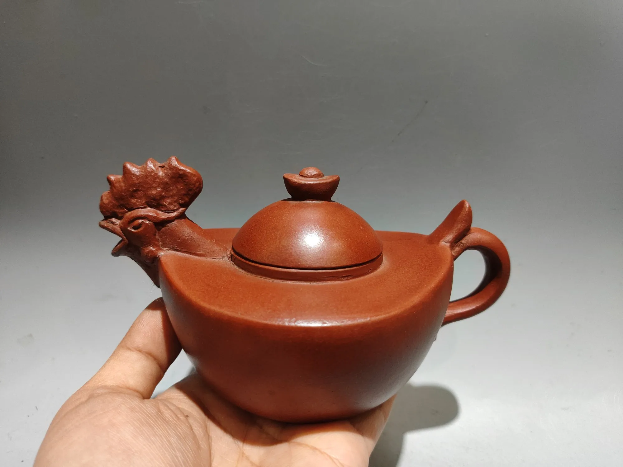 

Purple Clay Teapot Chicken statue Chicken head spout Yuanbao Pot Kettle Teapot Flagon Gather fortune Office