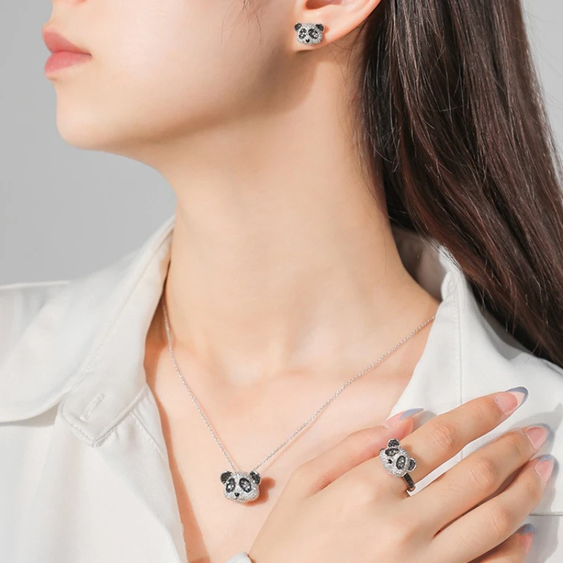 

Luxury-sleek Design, Full of Diamonds, Black Gold Zircon, Cute Panda Pendant, Open Ring, Women's Fashionable Jewelry