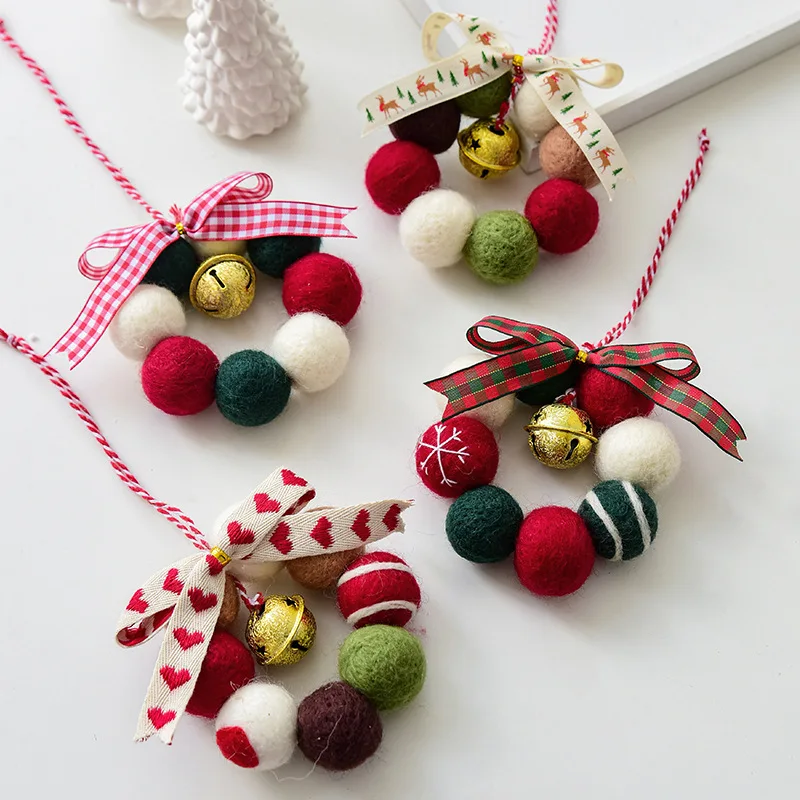 

Mini Christmas Wreath Hanging Pendant Handmade Wool Ball Bell Garland DIY Xmas Tree Ornament Christmas Decoration For Home Decor