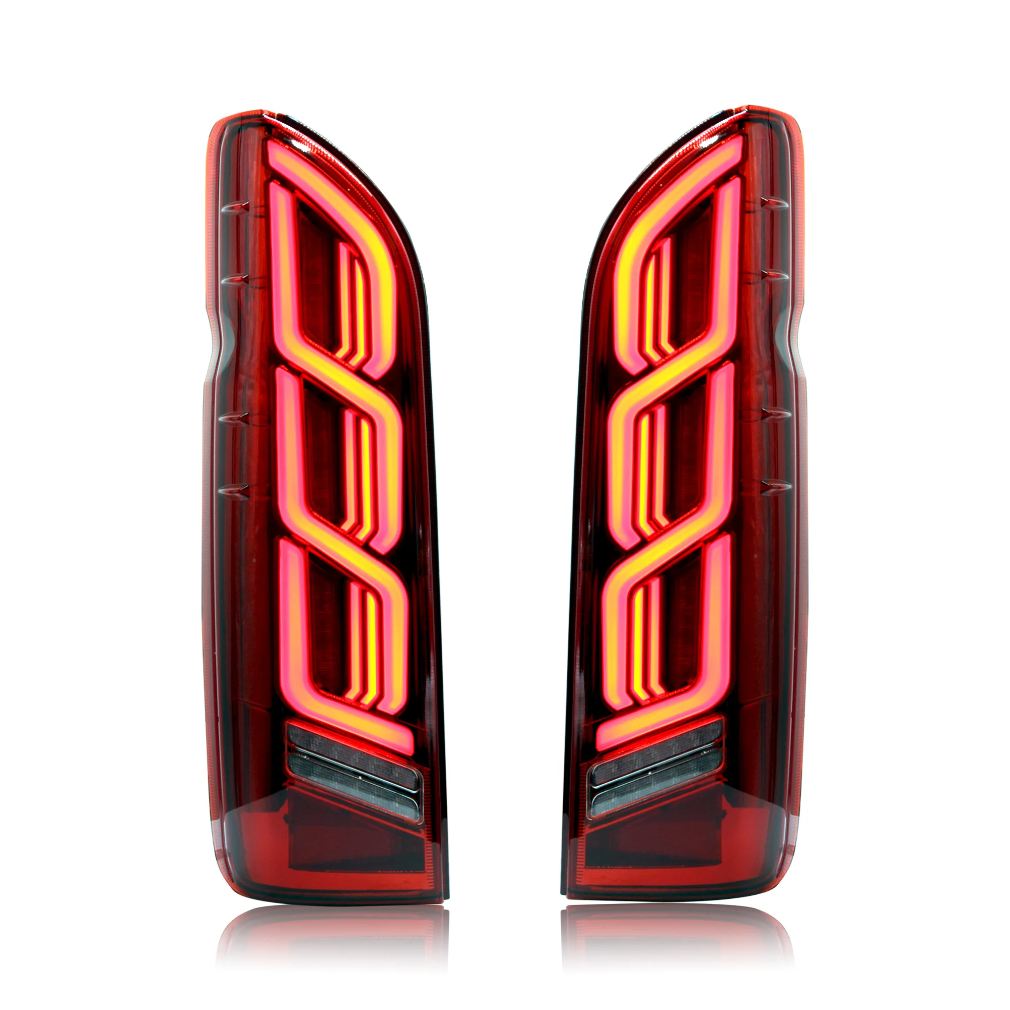 

DK Motion Factory Car Tail Light Assembly For Toyota 200 Series HIACE 2005-2019 LED Emark Parts Car Rear Lamp