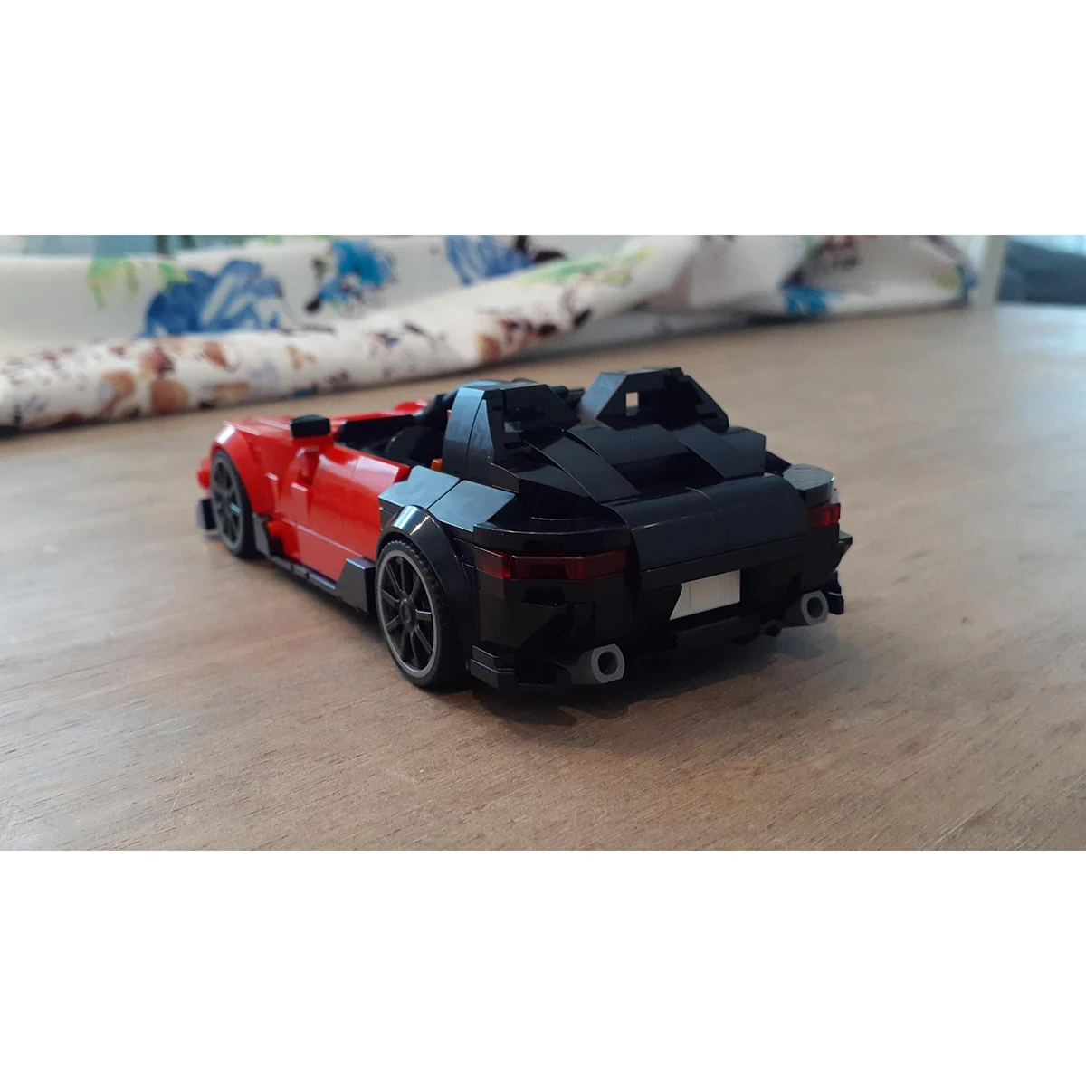 Poladeer 347PCS MOC DIY Hyper Roadster Racing AMG PureSpeed Baustein-Set Montagemodell Spielzeug Kindergeburtstagsgeschenk – Detail 3
