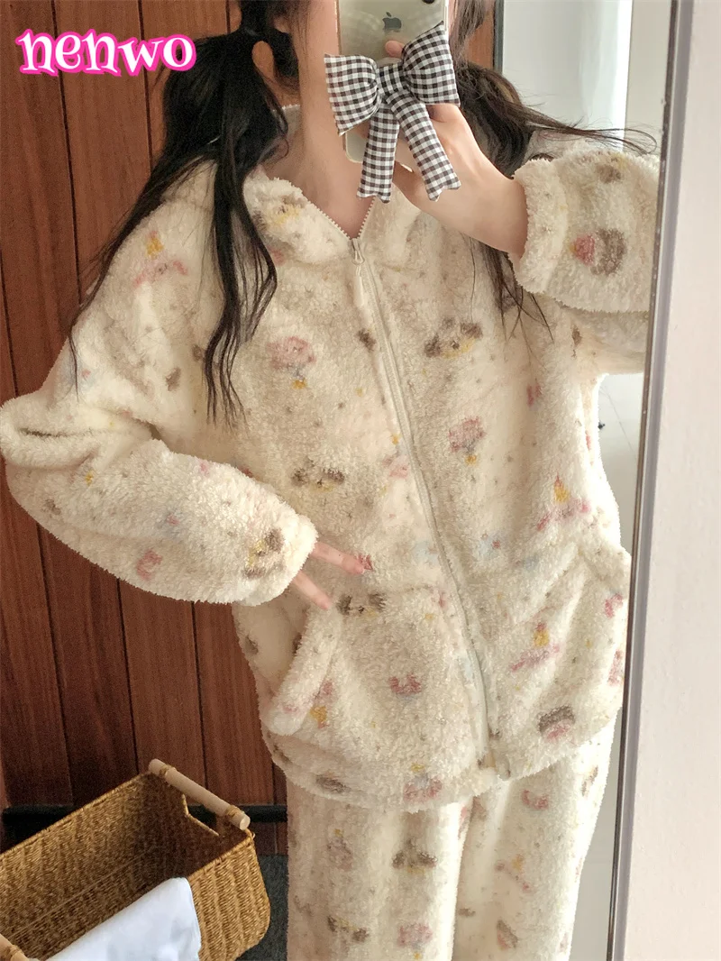 

Girlish Cute Women's Korean Style Thickened Hooded Zipper Double-Sided Fleece Cartoon Loungewear Pajama Set