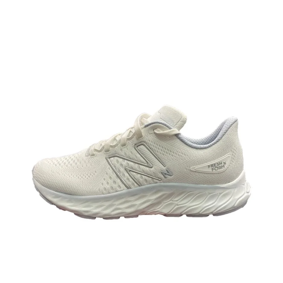 حذاء جري كاجوال من New Balance NB EVOZ للرجال، لون بيج #1