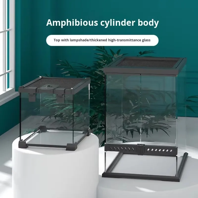 

Стеклянный контейнер для разведения рептилий и амфибий