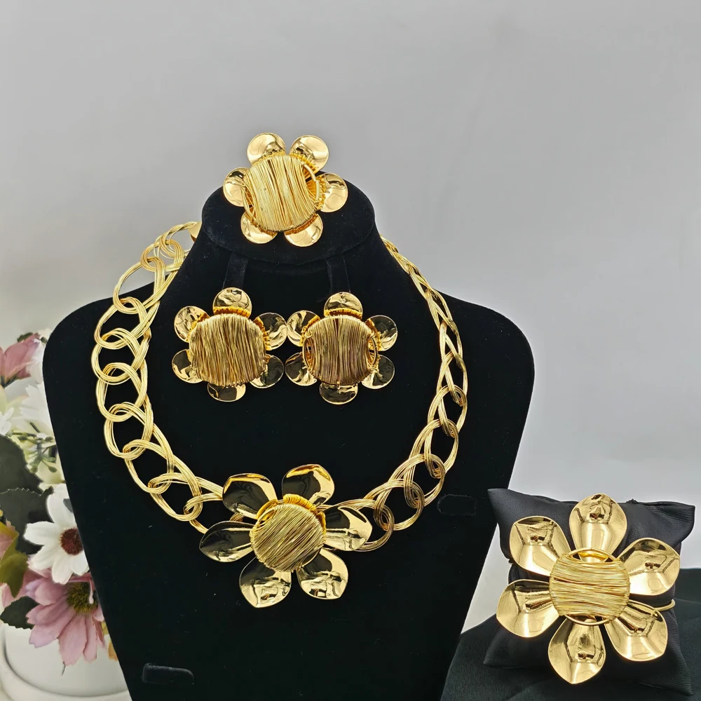 

New Charming Flower Shape Women Jewelery Set Luxury Gold Color Earrings Necklace Bangle Ring For Wedding Accessories Party