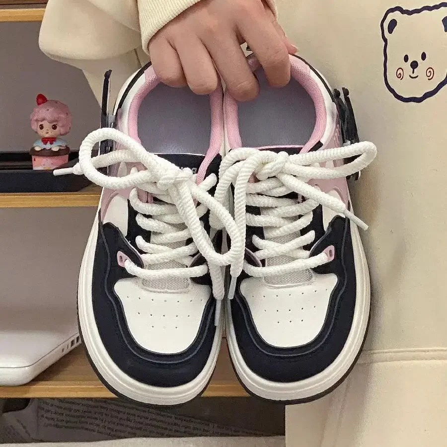 

Sweet Kuromi Anime Kawaii Sanrio Board Shoes Spring Autumn Cute Cartoon Students Soft Sneaker Children Gifts Toys for Kids