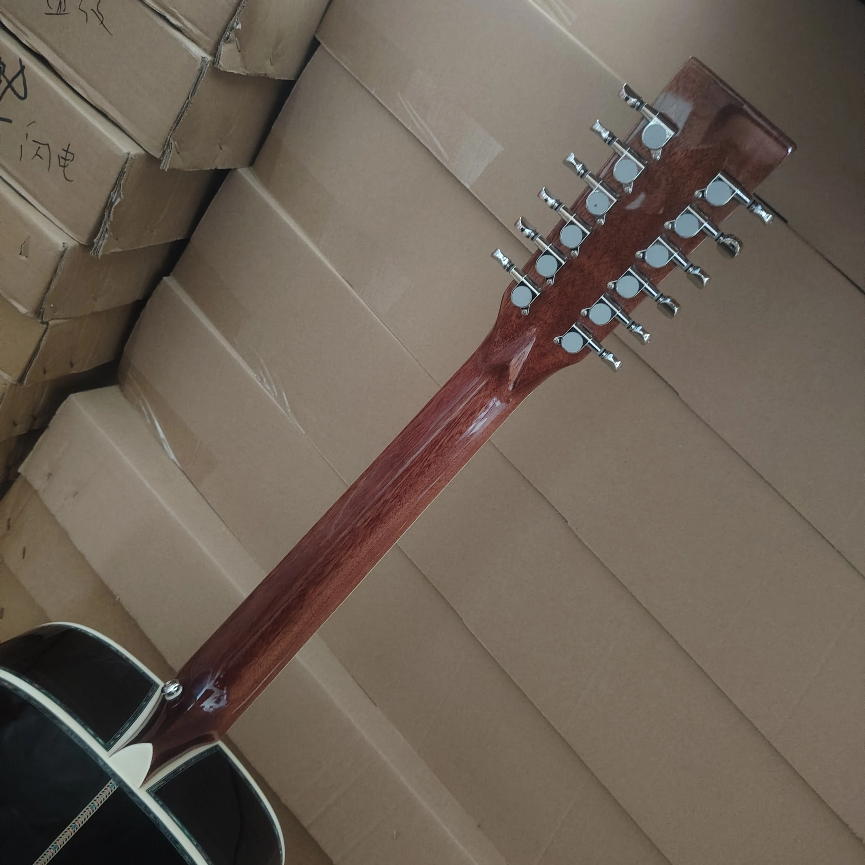 HOT！ Handmade 12 String MD45 Acoustic Folk Acoustic Guitar, Solid Spruce Panel, 20 Grades, Bone String Pillow