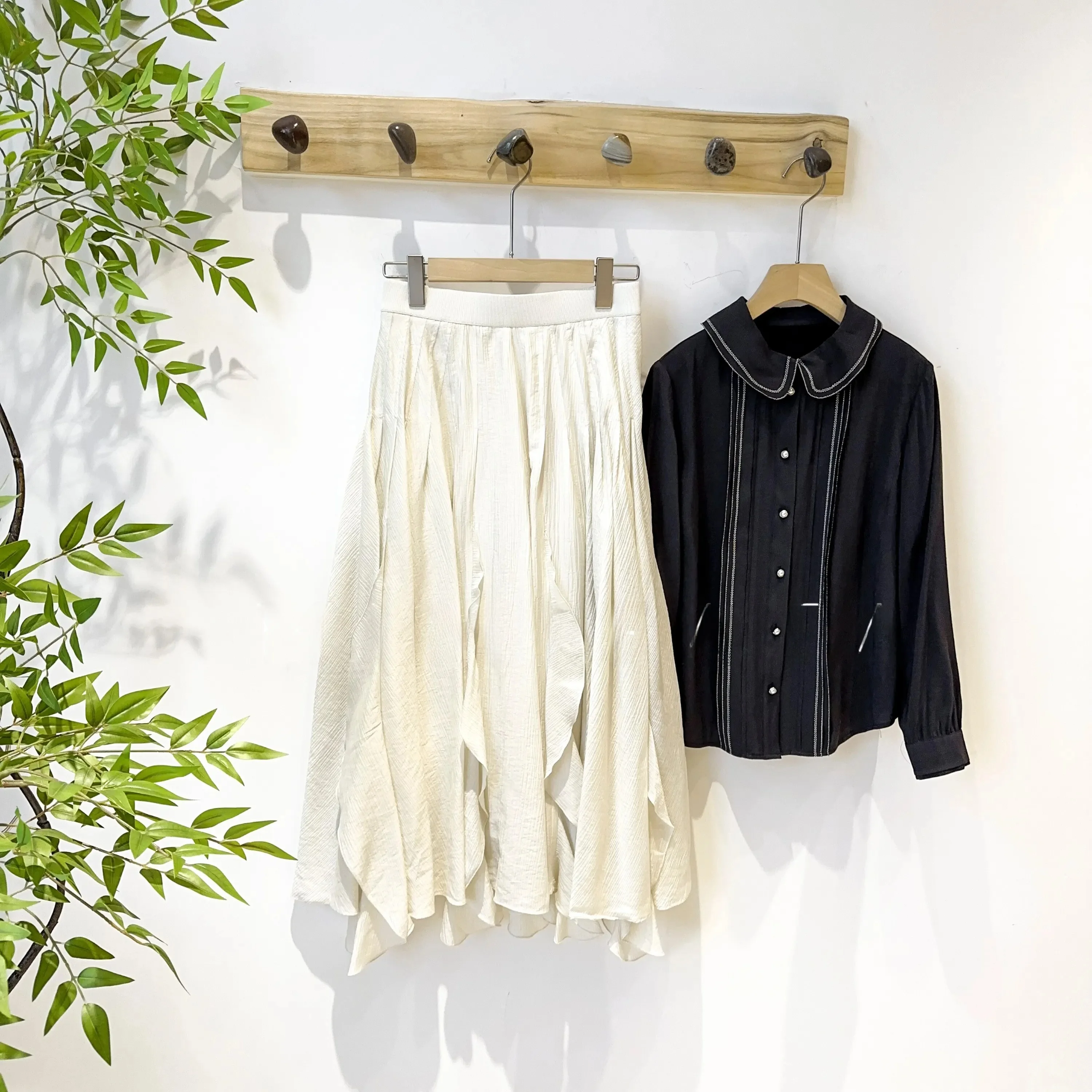 Mimifafa VV Pure Original 26 New Gentle Irregular Hem Lace Trim Half Skirt Women's mid Waist Other Material Spring Season