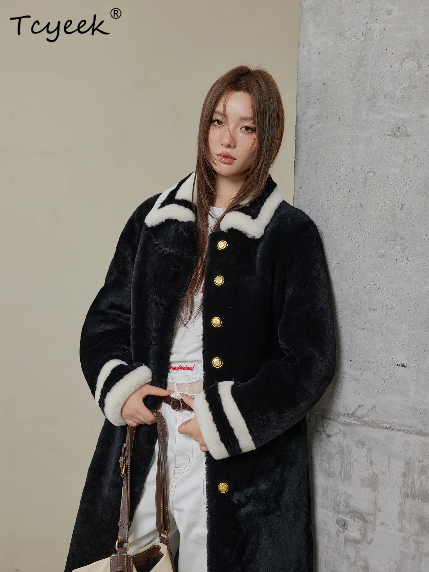 Tcyeek Herfst Winter High End Bont Een stuk Revers Losse Zwarte Casual Middellange Lengte vrouwen Lamswollen Bontjas Fourrures Femme