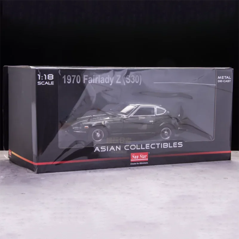 Scale 1/18 Alloy Diecast Metal Nissan S30 Fairlady Z 240Z Blake Toy Sports Car Model Simulation  Decoration Collect