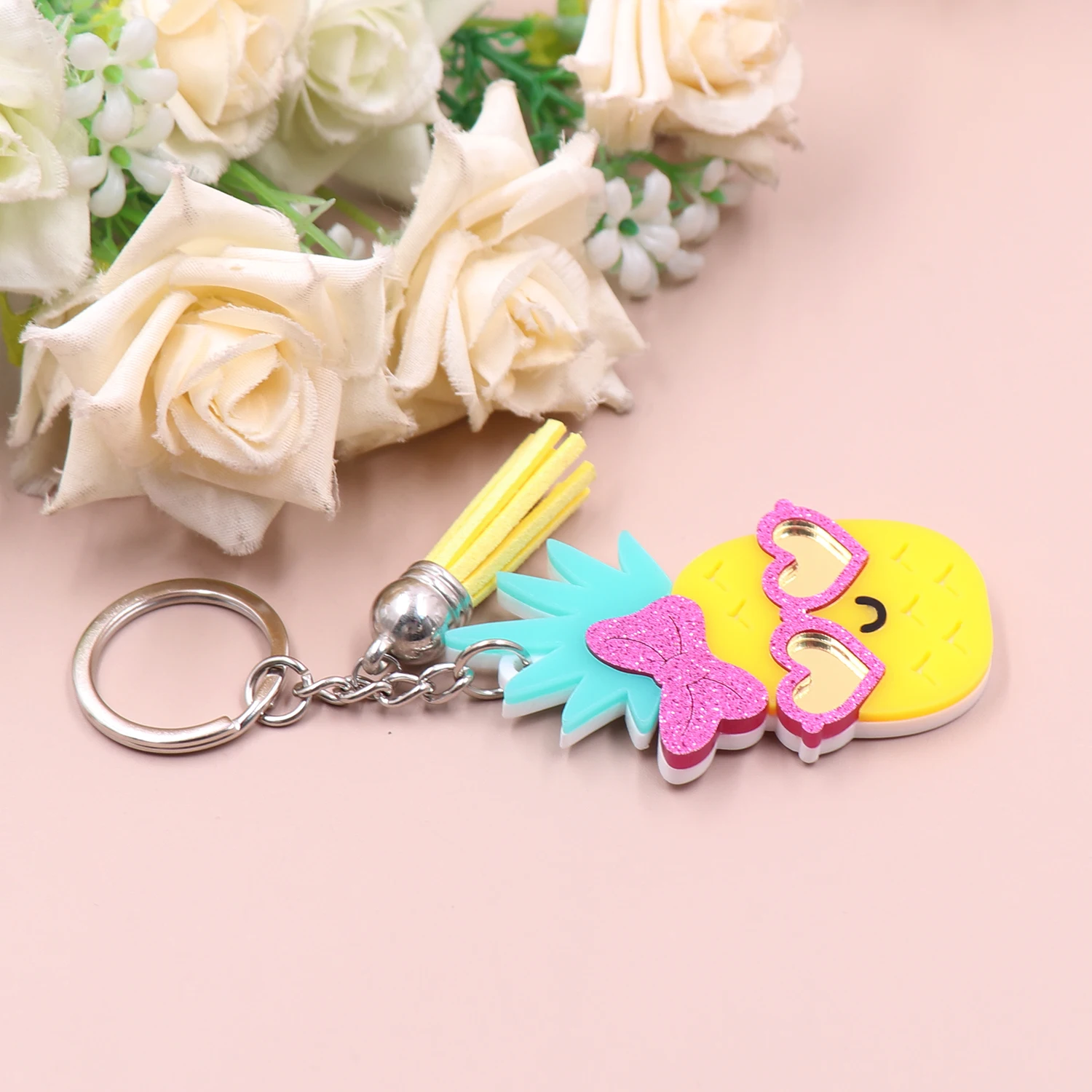 1piece New product CN pineapple with heart glasses cute Acrylic Keychain