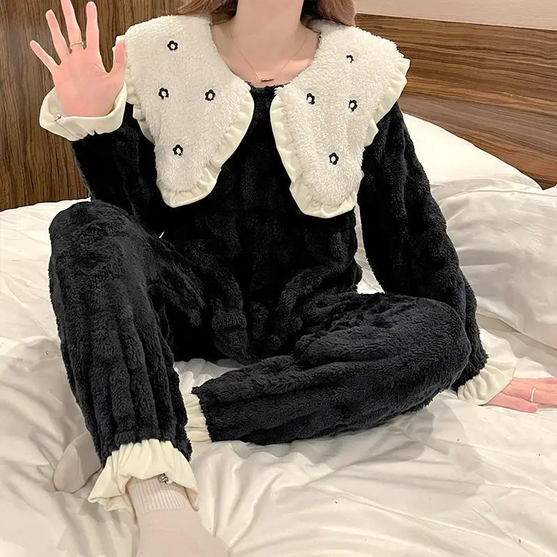 Pajamas Set Cute Doll Collar Black Coral Winter Flannel Fleece Female Sleepwear Trouser Suits Home Wear Loose Casual Loungewear