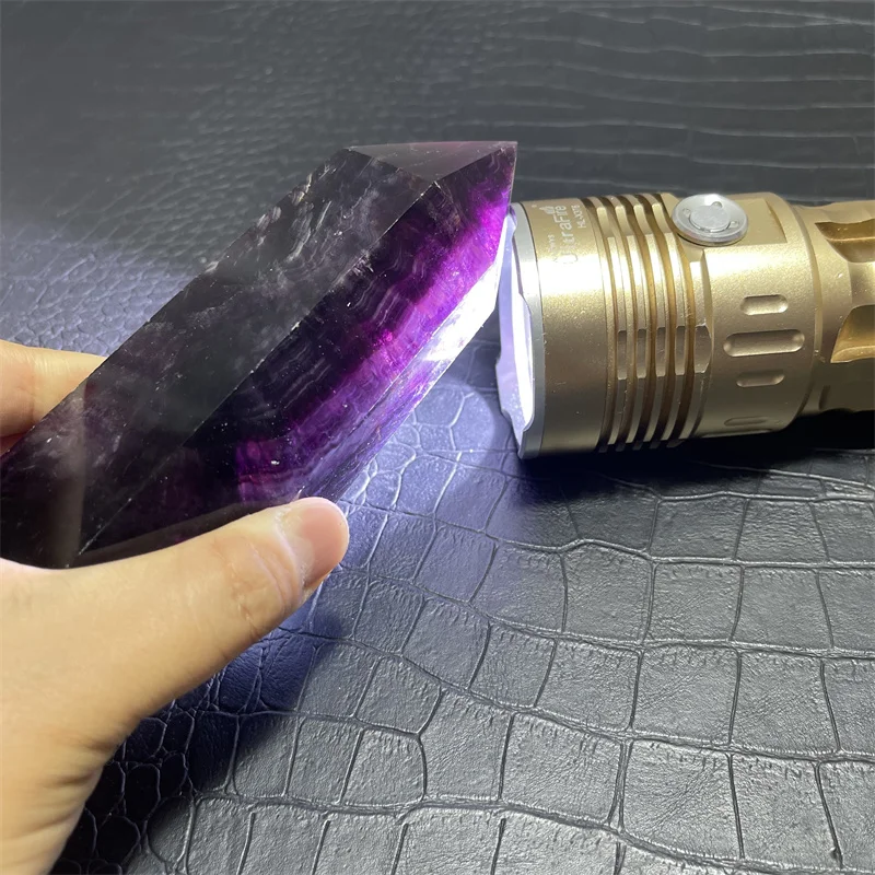 

668 г большой натуральный флюорит Crystal Point Фиолетовый флюорит Натуральная хрустальная палочка