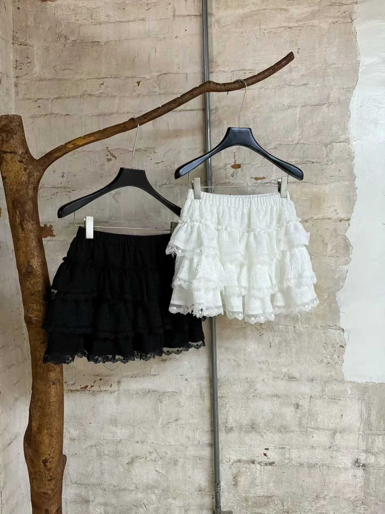 

Новая модель 2026 года: Женская юбка-кейк с кружевными вставками, защитные шорты от просвечивания, короткая юбка с высокой талией и эластичным поясом