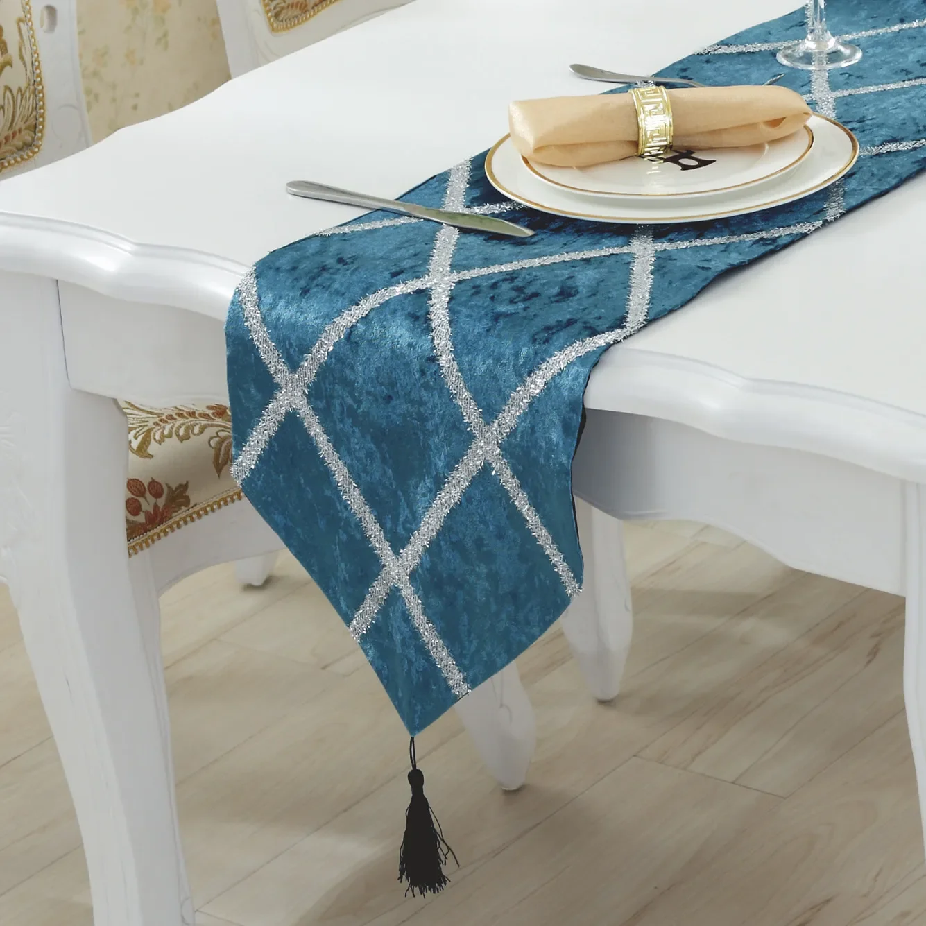 New Long Strip Table Cloth Dinning/tv/shoe Table Cover Simple Fashionable Solid Color Light Luxury
