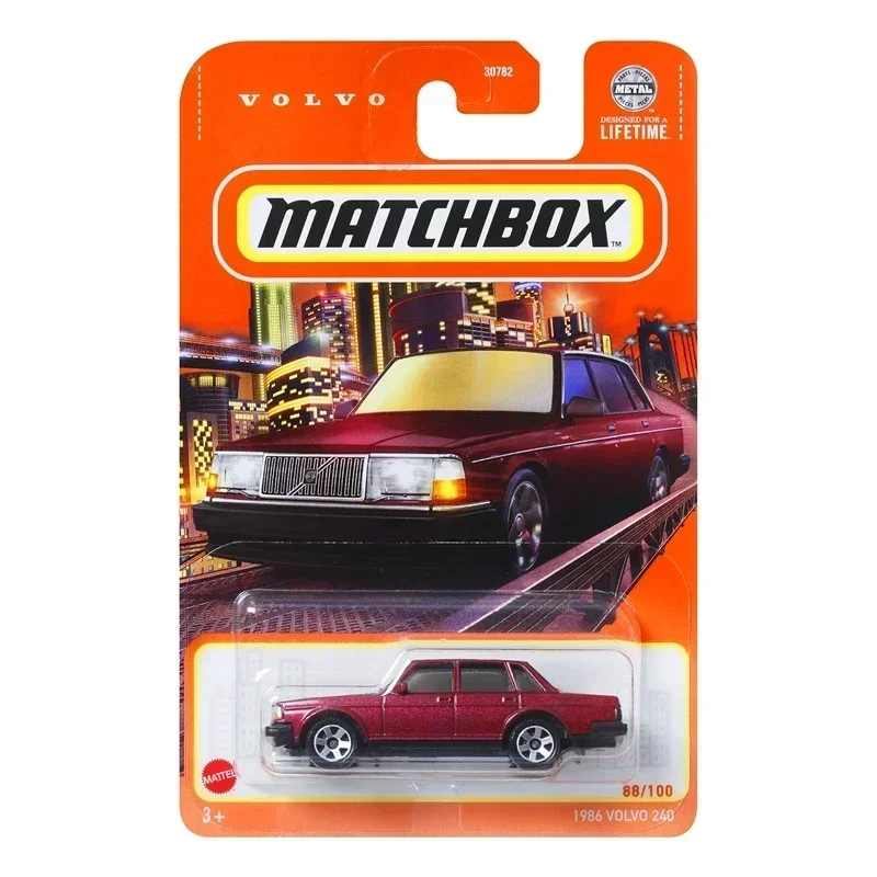 Original Mattel Matchbox coche 1/64 Diecast Volvo 240 Plymouth Coupe Koenigsegg Gemera vehículo modelo juguetes para niños colección regalo