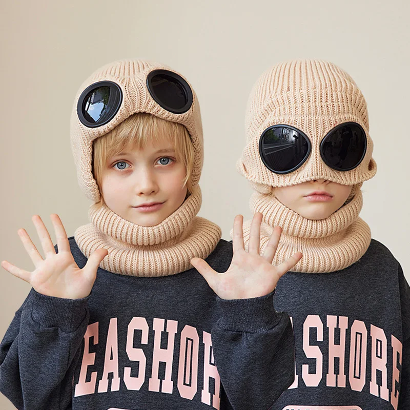 Conjunto de gorro y bufanda para niños, gorro de punto de felpa con gafas de sol, protección auditiva infantil, gorro cálido para niños de 4 a 10 años, 2 piezas