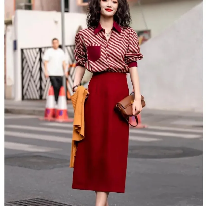 

Contrast Striped Shirt Skirt Hong Kong Style Retro Salt Style Fashion Suit for Women