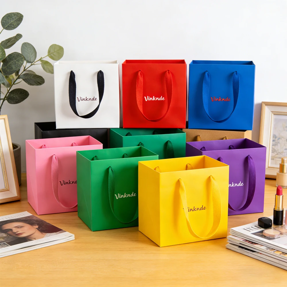 

100Pcs/Lot Paper Tote Bag 15x10x15cm Jewelry Gift Organizer Packaging Bag Customized Logo Flower Travel Wedding Bag with Handles