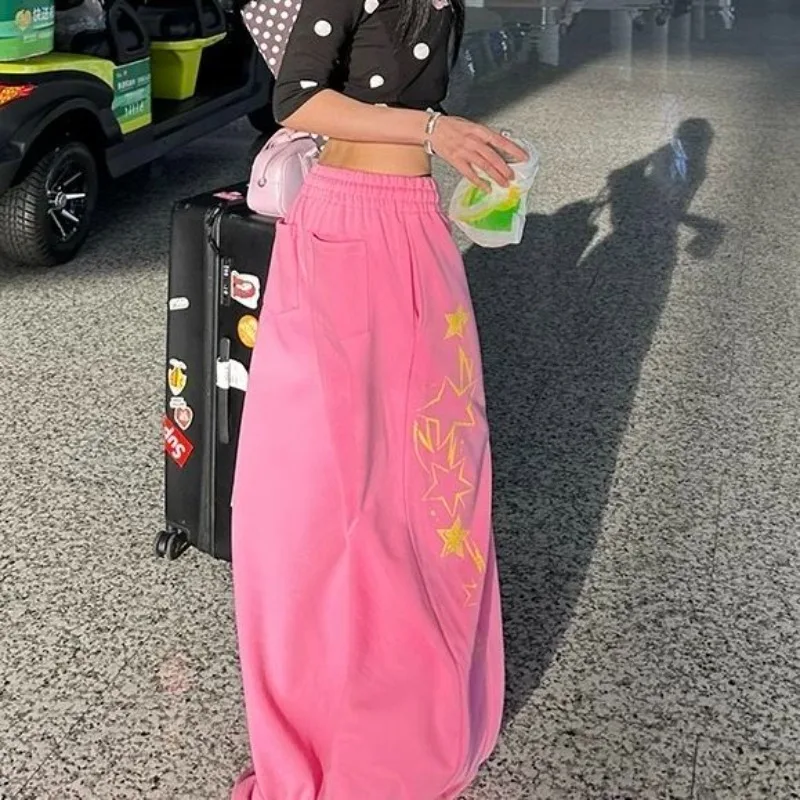 ดีปทาวน์ พิงค์สตาร์กราฟิกพิมพ์ผู้หญิงกางเกงขากว้างจ๊อกกิ้งอเมริกันเรโทรตรงกางเกงวอร์มแบ็กกี้ฮิปฮอปกางเกงลำลอง