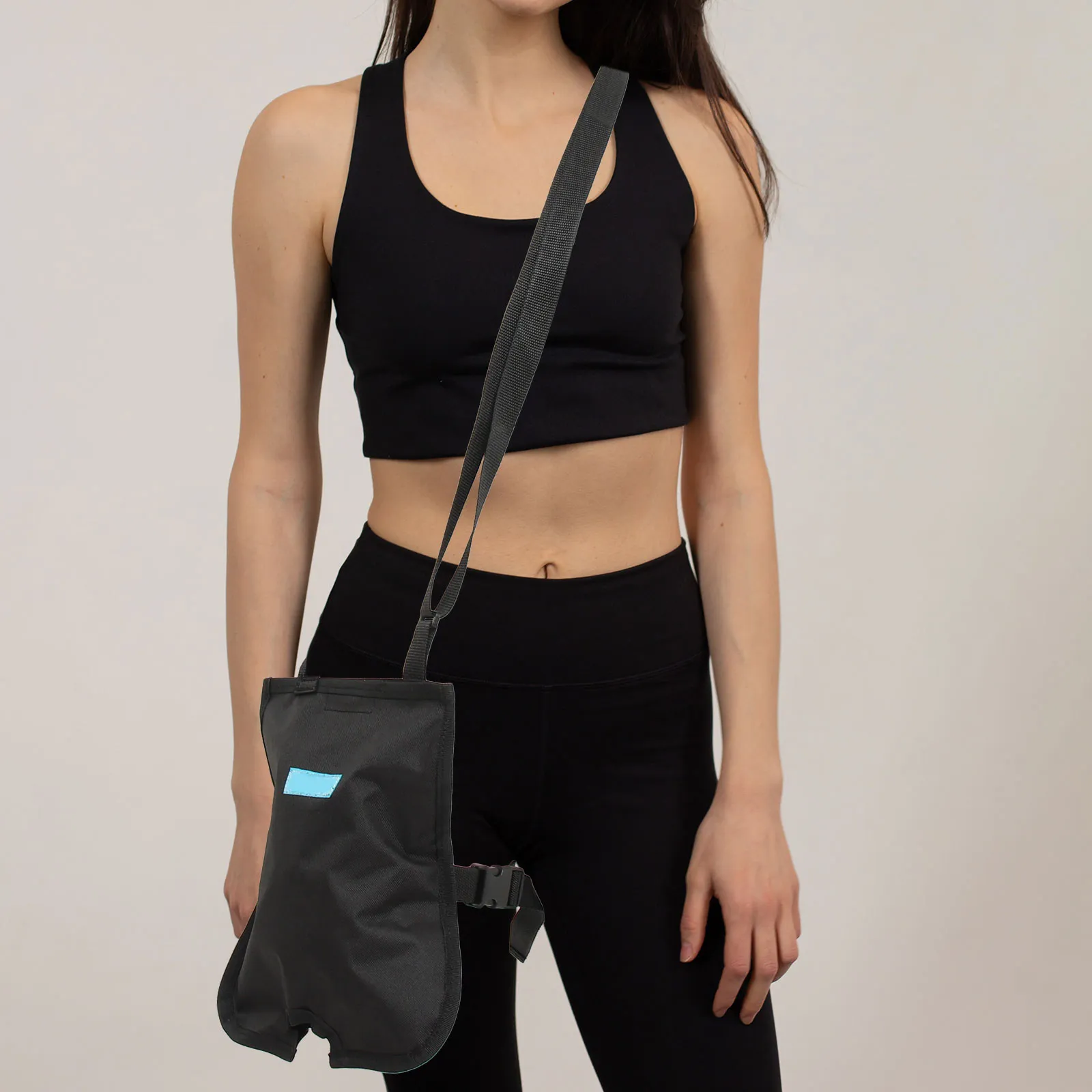 

Urinal Bag Holder Portable Breathable Mesh Urine Collection Bag for Elderly Patients Hospital Home Travel Outdoor Nursing