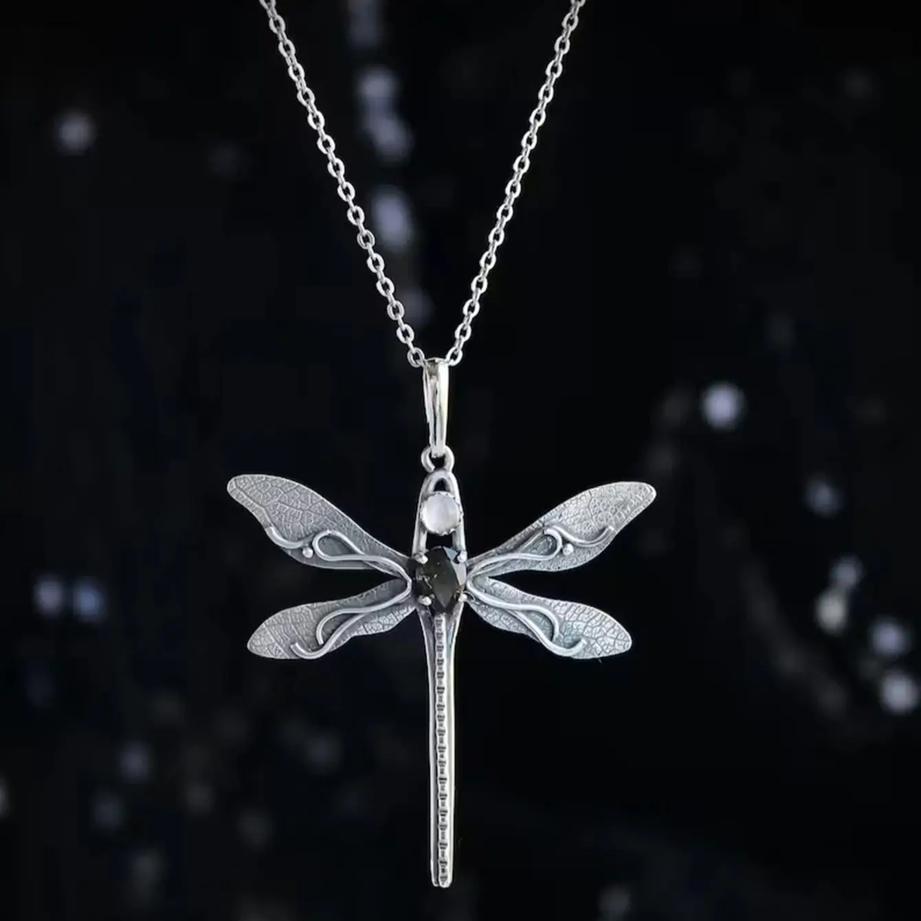 1Pc Vintage Dragonfly Animal Geometric Simple Style Alloy Silver Color Pendant Necklace Woman Party Daily Gift