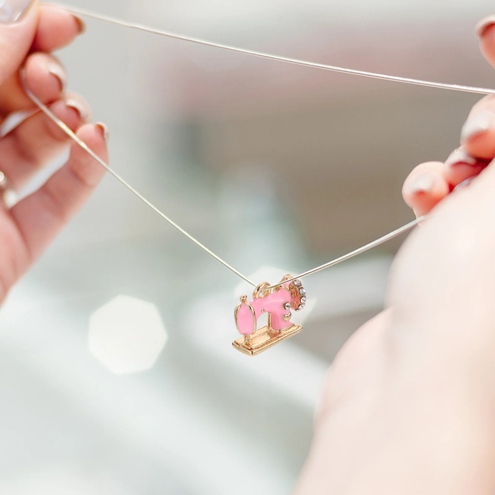 

10Pcs Alloy Sewing Machine Pendants Retro Style DIY Jewelry Charms for Necklace Bracelet Key Chain Craft Decoration Supplies