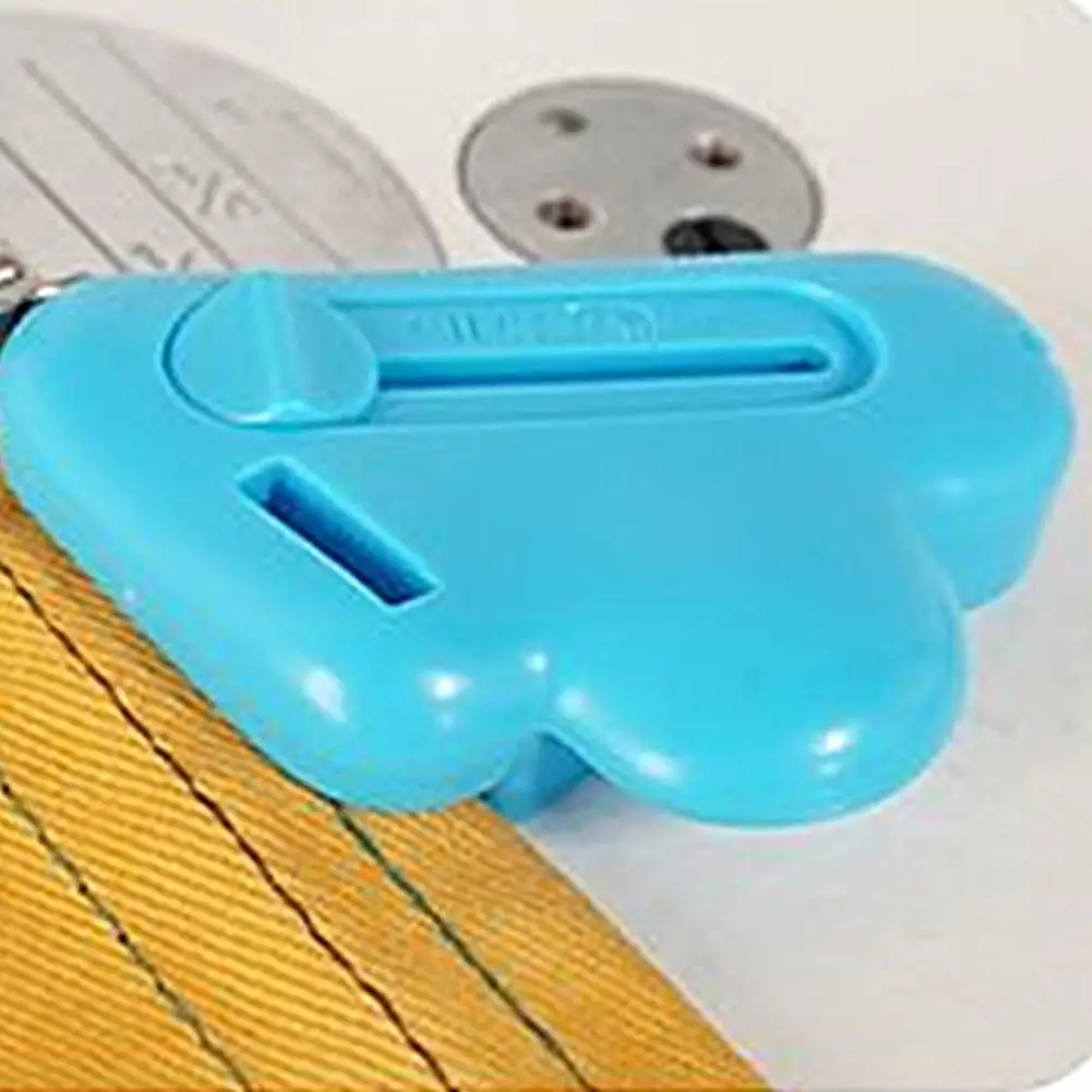 2-In-1 Adjustable Seam Guide Built-In Seam Ripper,needle Ripper Seam Threader T0E5